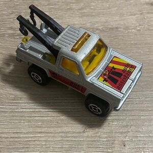 Vintage Majorette 1/64 Chevy Blazer Depanneuse "Auto Assistance" Tow Truck